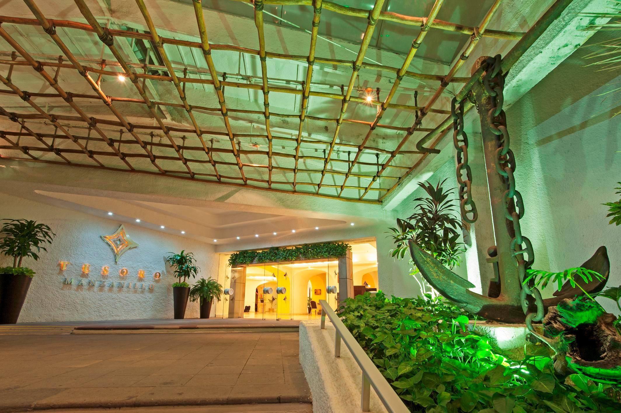 Tesoro Manzanillo All Inclusive Exterior photo